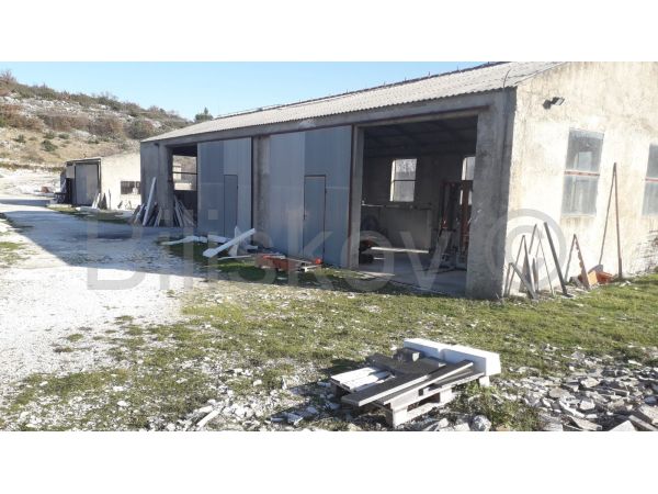 Radosic A Stone Making Plant With All Its Equipment Is For Rent Biliskov